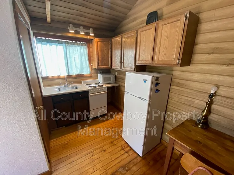 12B Cedar St — Photo 5