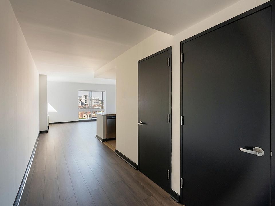 1st image of 153-30 187th St #1000