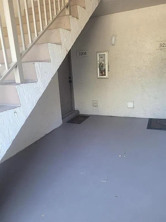1 bed, 1.0 bath, 720 sqft, $1,750 — Photo 3