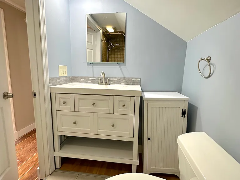 180 North St #201 — Photo 12