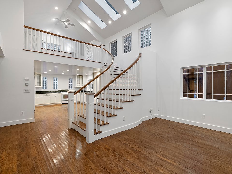 1st image of 157 W Blithedale Ave #A