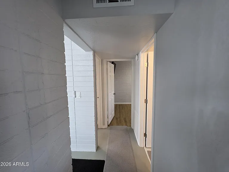 574 S Park St #B — Photo 10