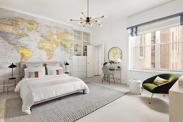 Sold by Compass | media 10