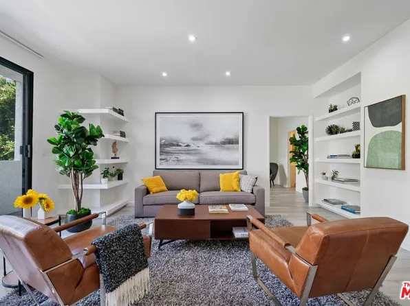 1140 Alta Loma Rd APT 201, West Hollywood, CA 90069