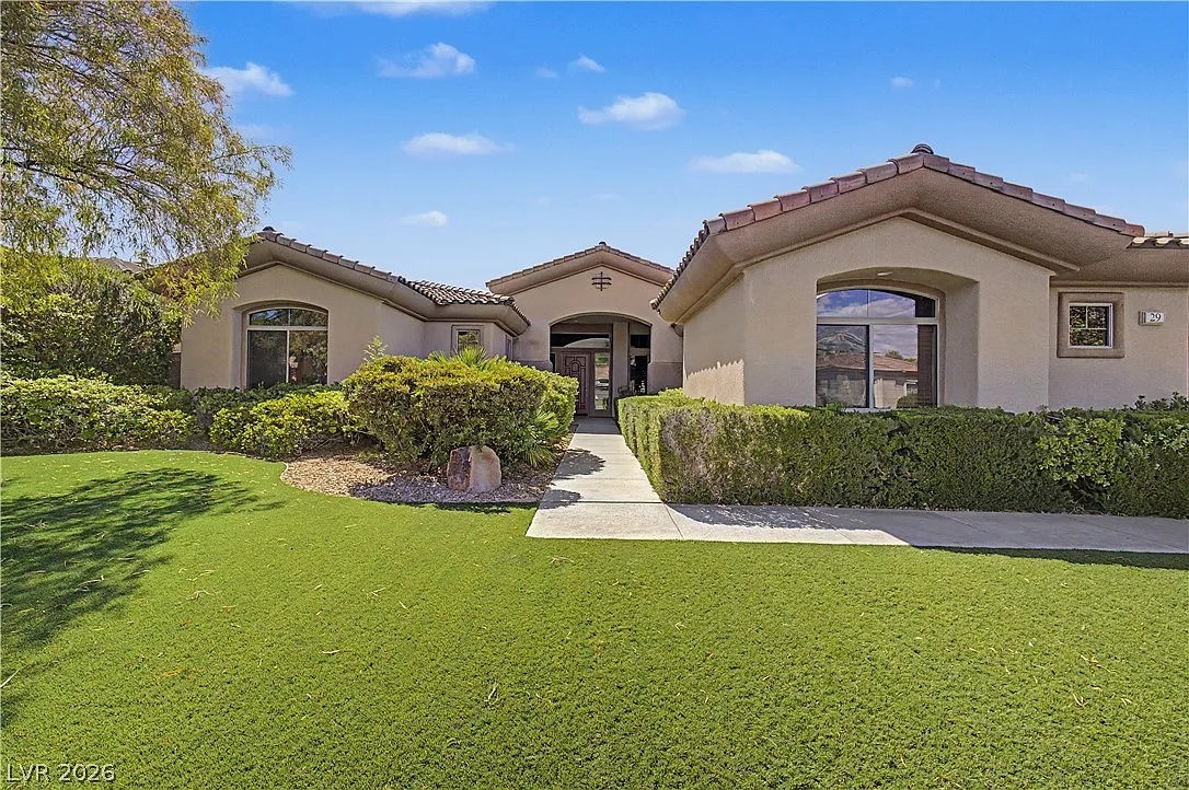 4 bed, 3.5 bath, 3600 sqft, $6,700 — Photo 3