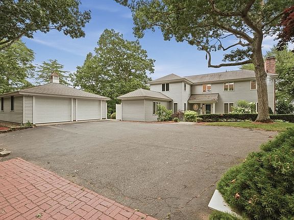 4th image of 34 Shirley Point Rd