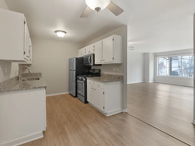332 Park Ridge Ln #5-B — Photo 13