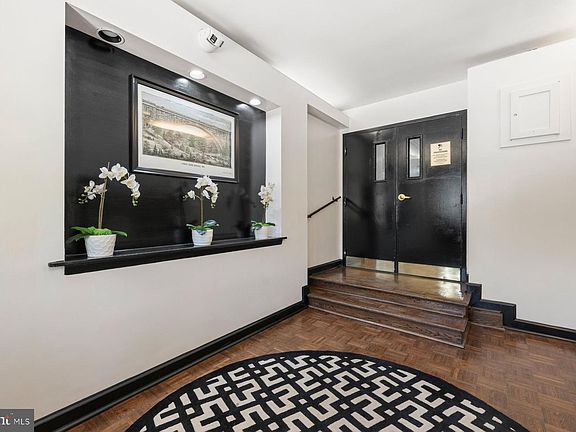 5th image of 7630 Tomlinson Ave APT 38