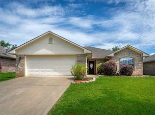 1607 Amanda Ln, Kilgore, TX 75662