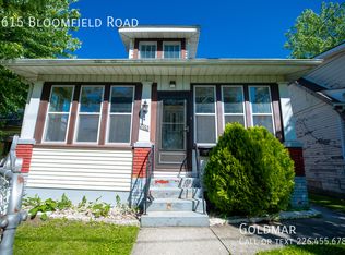 3615 Bloomfield Rd, Windsor, ON N9C1S1