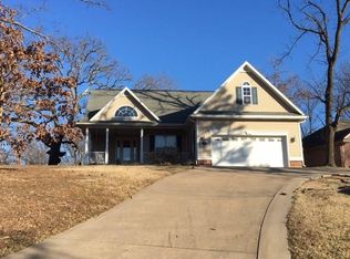 17 Cresswell Dr, Bella Vista, AR 72714