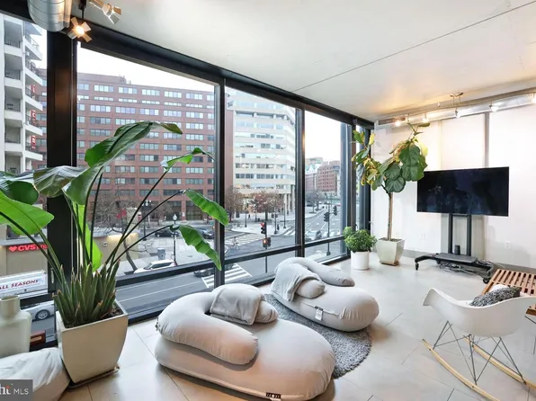 1133 14th St NW APT 306, Washington, DC 20005