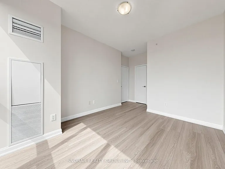 11 Bogert Ave #1106 — Photo 33