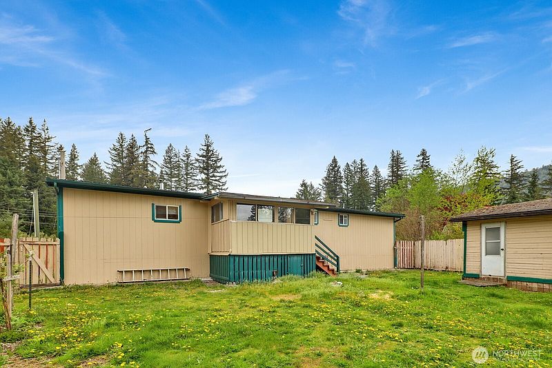 5th image of 6245 Laurel Place