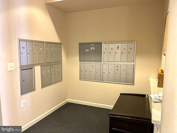 4th image of 2911 Deer Hollow Way Unit 218