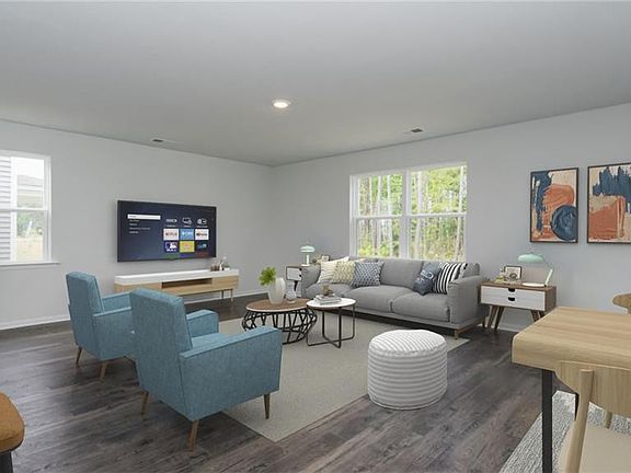 3rd image of 1033 Lakes Blvd