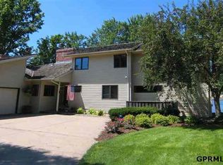 96 Ginger Cove Rd NE, Valley, NE 68064