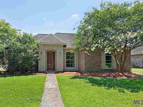 2nd image of 39105 N Angelle Ct