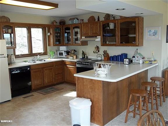 2nd image of 539 Territory Dr