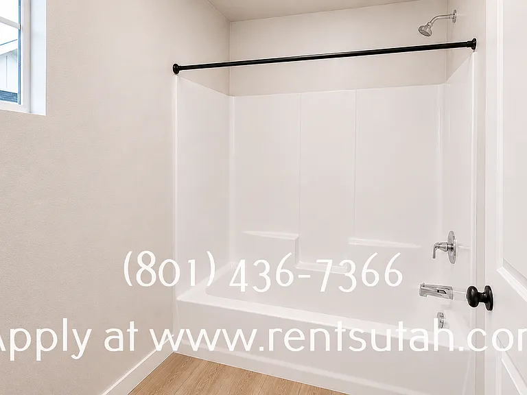 1794 N 1260 E — Photo 8