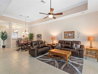 8100 Sanctuary DR #02, Naples, FL, 34104