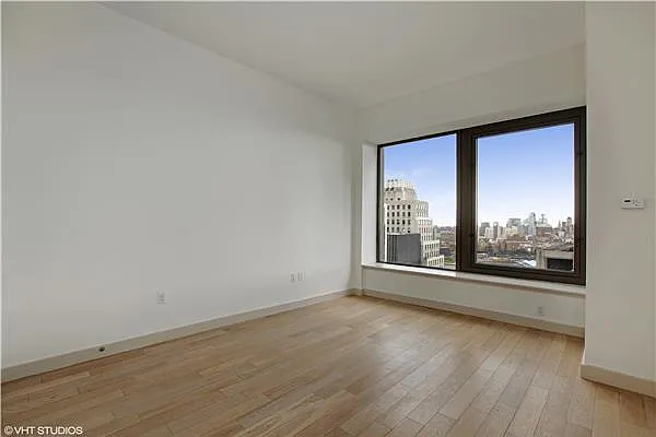 Sold by TNG Nassimi Realty | media 57