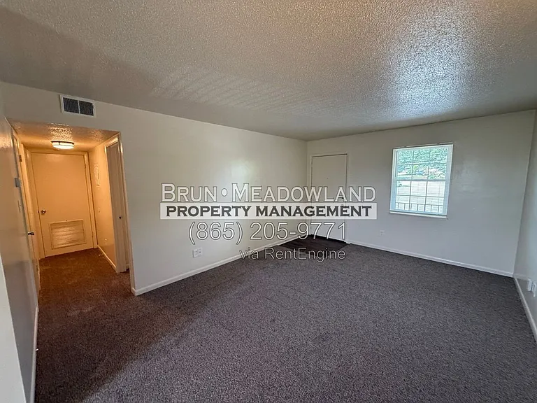 128 Lynnwood Dr #9 — Photo 10