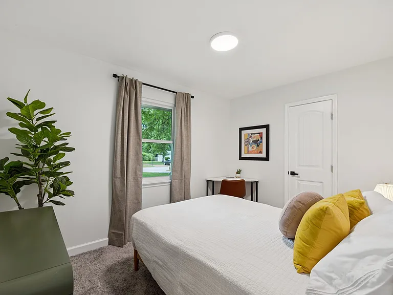 1013 Brink Pl — Photo 17