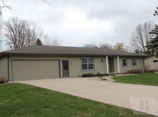 623 Front St, Geneva, IA 50633