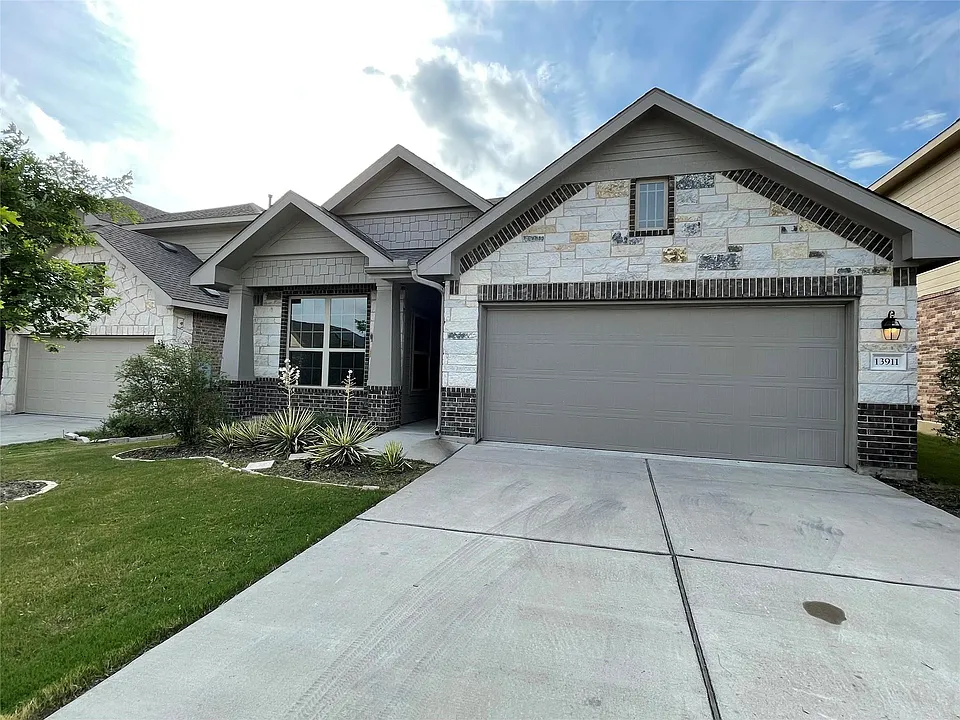 13911 Stripling Ln #22