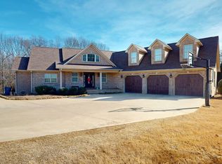 227 Willie Johnson Rd, Dyersburg, TN 38024