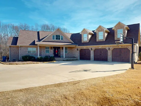 227 Willie Johnson Rd, Dyersburg, TN 38024