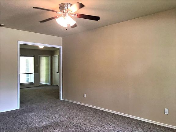 3rd image of 1214 Carroll Dr