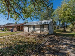 321 N Carol Ter, Mustang, OK 73064