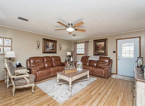 2nd image of 111 Somerset St