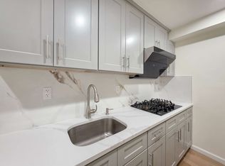 (Undisclosed Address), Staten Island, NY 10305