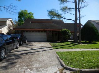 12915 Knotty Glen Ln, Houston, TX 77072