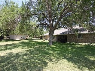 1710 N Haven Dr, Corinth, TX 76210