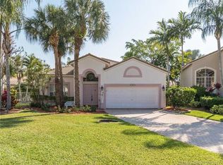 1471 SW 159th Ave, Pembroke Pines, FL 33027