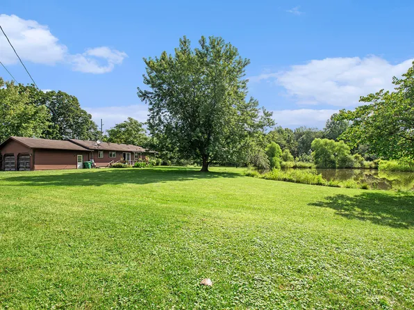 7260 East Rd, Three Oaks, MI 49128