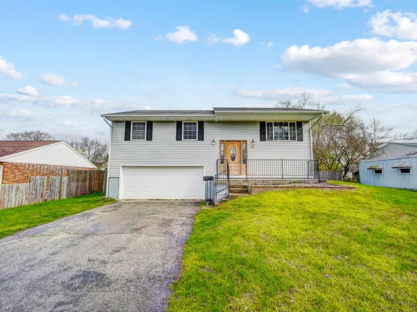 1124 Grissom Ave, New Carlisle, OH 45344