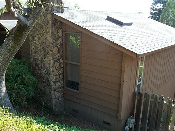 3rd image of 308 Forest Ct