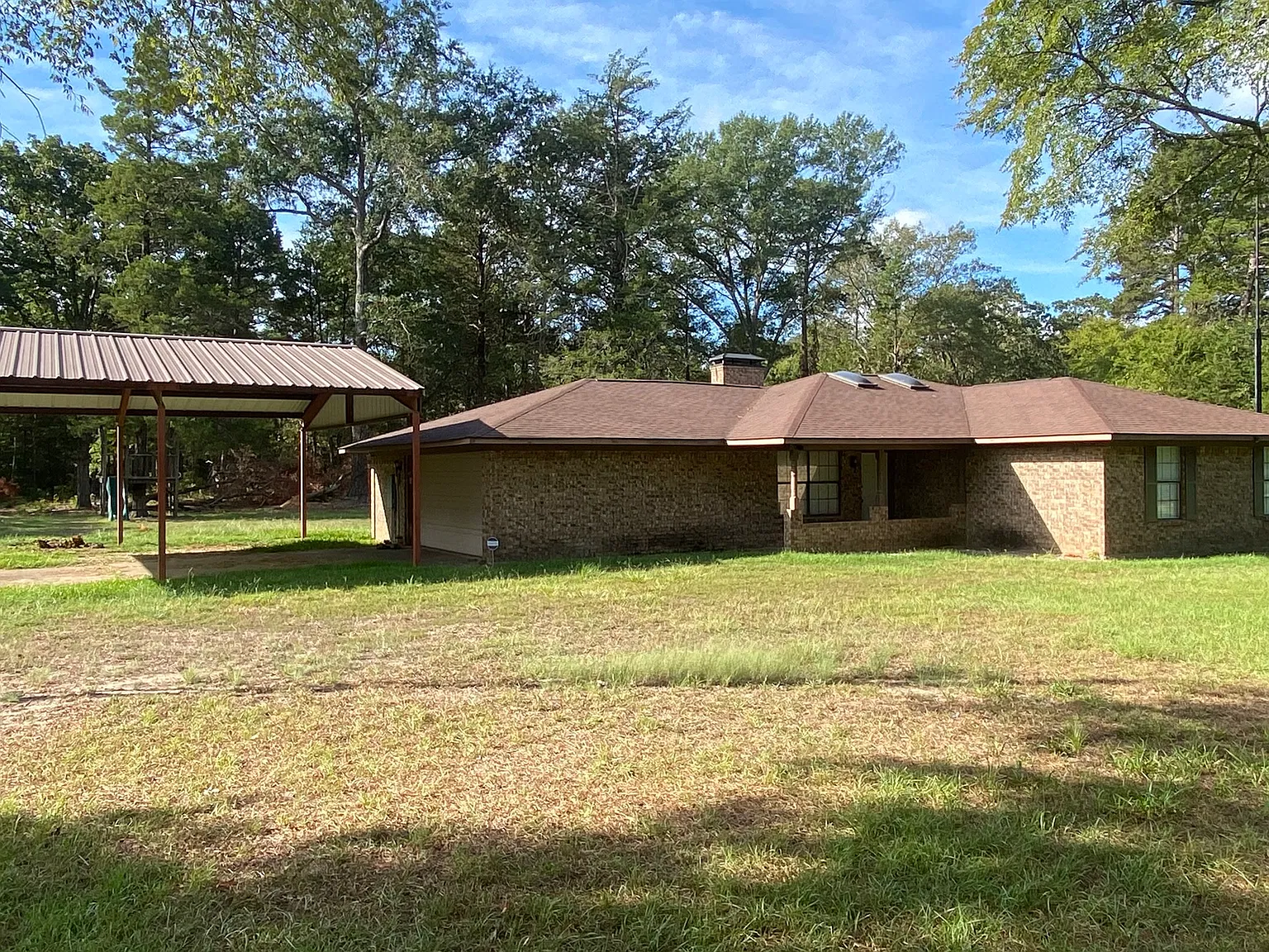 3 bed, 1646 sqft, $1,700 — Photo 2