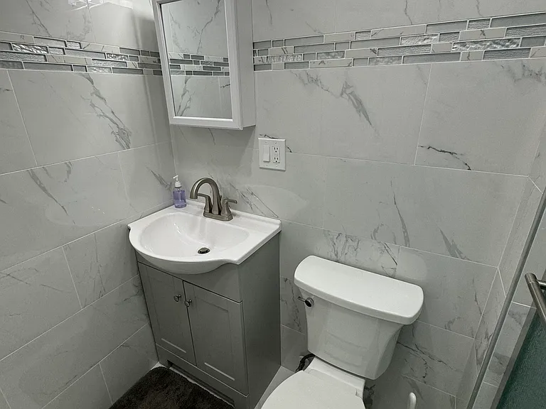 13841 90th Ave #2 — Photo 9