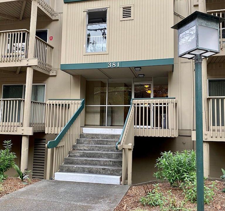 1st image of 381 Half Moon Ln APT 208