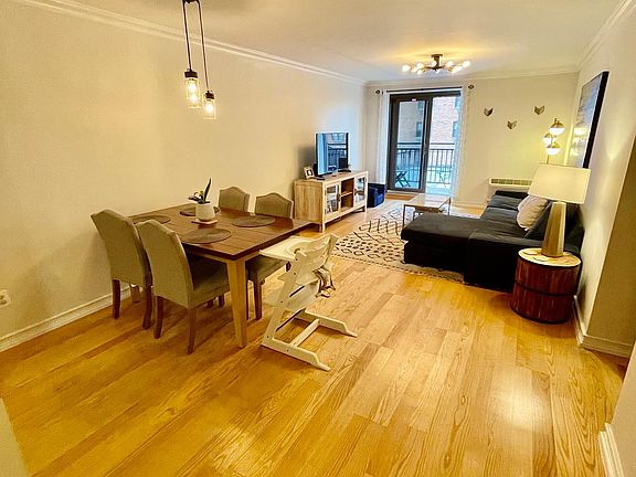4th image of 220 W Broadway APT 205