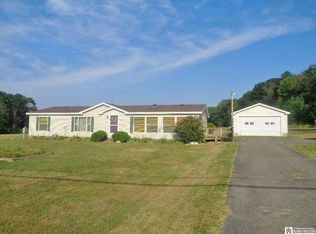 9322 Fredonia Stockton Rd, Fredonia, NY 14063