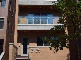 3735 N Clifton Ave #3, Chicago, IL 60613