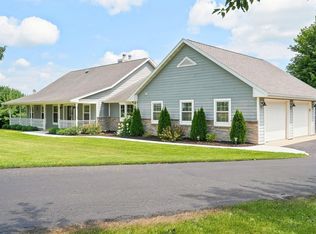3666 County Road J, Benton, WI 53803