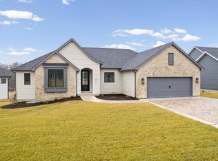 210 Hellwig Ln, Columbia, MO 65203